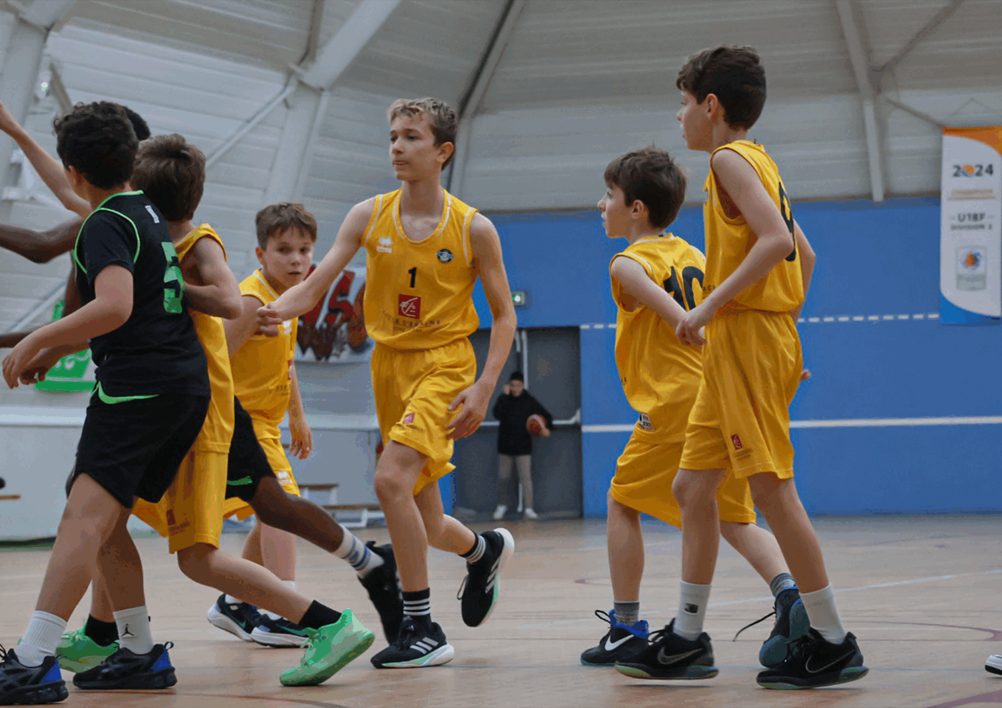 U13malsobasketballmatch